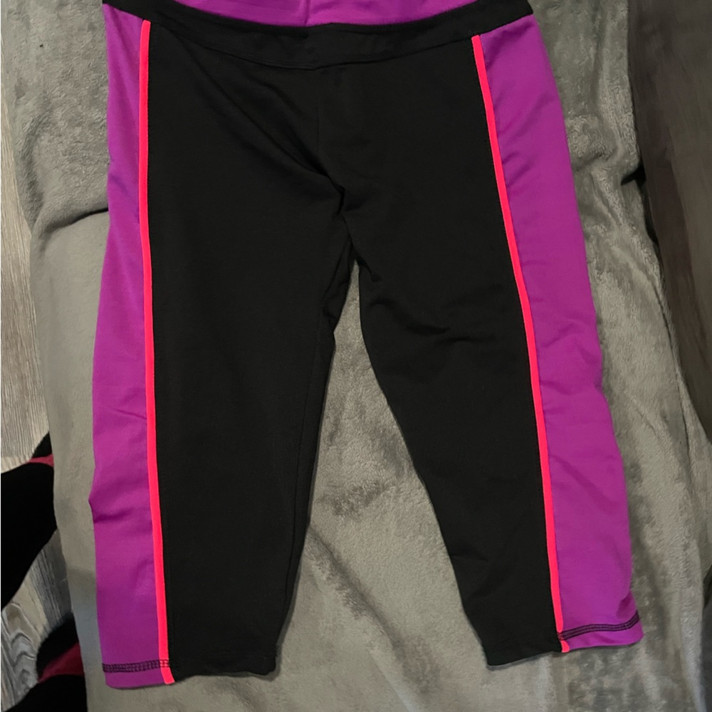 Black & Purple Workout Pants 💜🖤